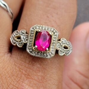 Beautiful sterling silver 925 gold overlay pink topaz square halo diamond ring